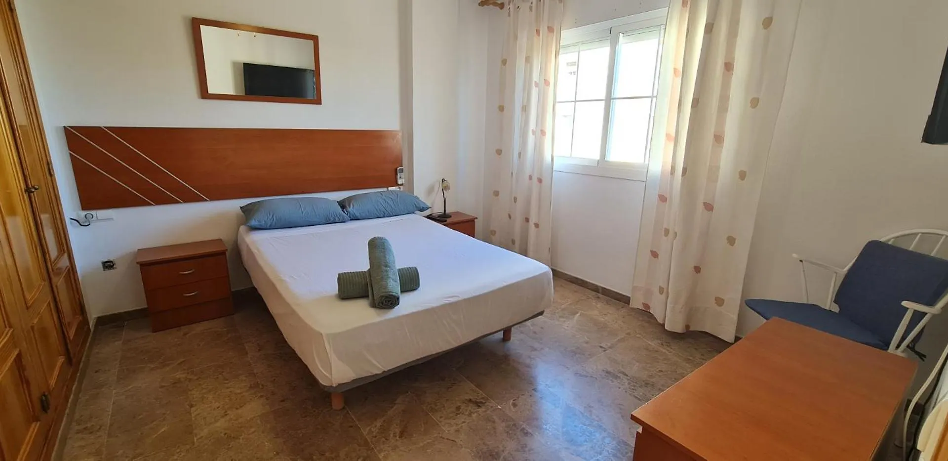 Pool & Parking Boliches Beach Fuengirola 0*,  Espanha